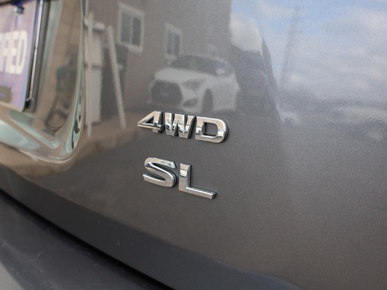 2017 Nissan Pathfinder SL 4WD CERTIFIED *7 SEATS*NISSAN MAINTAIN*2nd WINTER* 360 CAMERA NAV BLUETOOTH LEATHER HEATED 4 SEATS/STEERING DUAL ROOF CRUISE ALLOYS - Photo #41