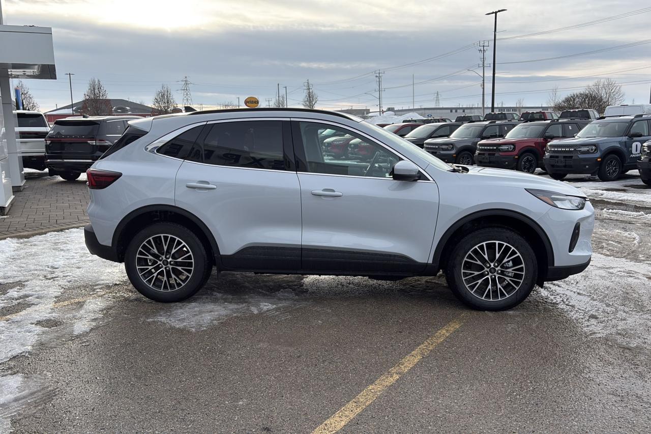 2026 Ford Escape PHEV FWD, ADAPTIVE CRUISE, TRAILER TOW PKG Photo