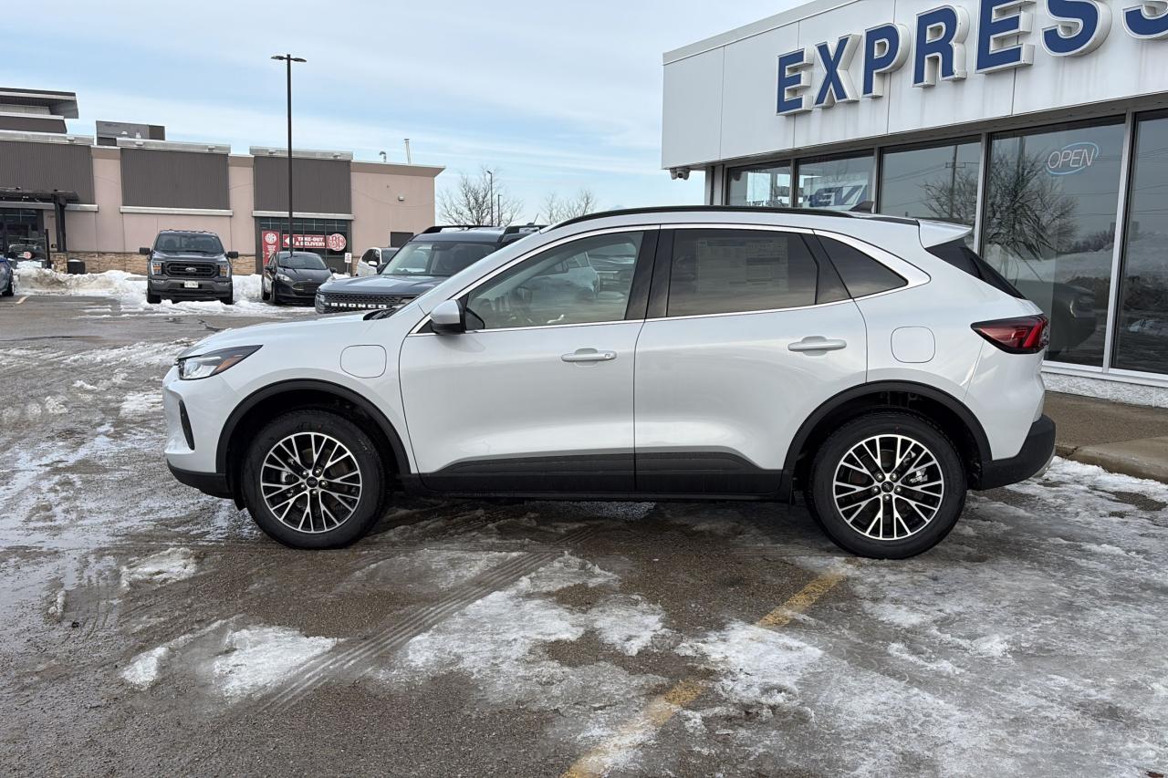 2026 Ford Escape PHEV FWD, ADAPTIVE CRUISE, TRAILER TOW PKG Photo