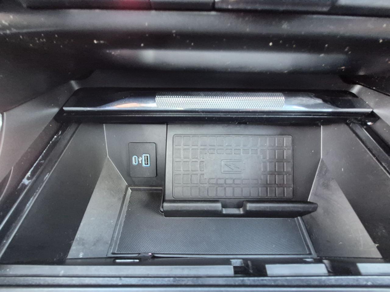 2022 Ford F-150 502A LARIAT, 20" RIMS, SPORT PACKAGE, FX4! Photo