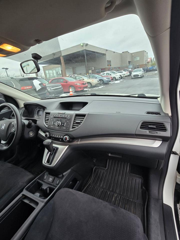 2014 Honda CR-V LX - Photo #7