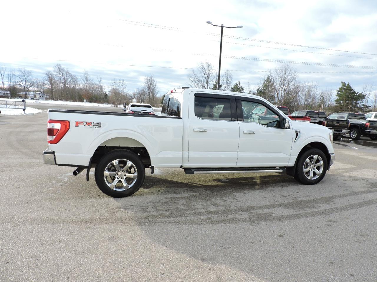 2022 Ford F-150 LARIAT 5.0L 4X4 Leather Navigation Only 31000 KMS Photo4