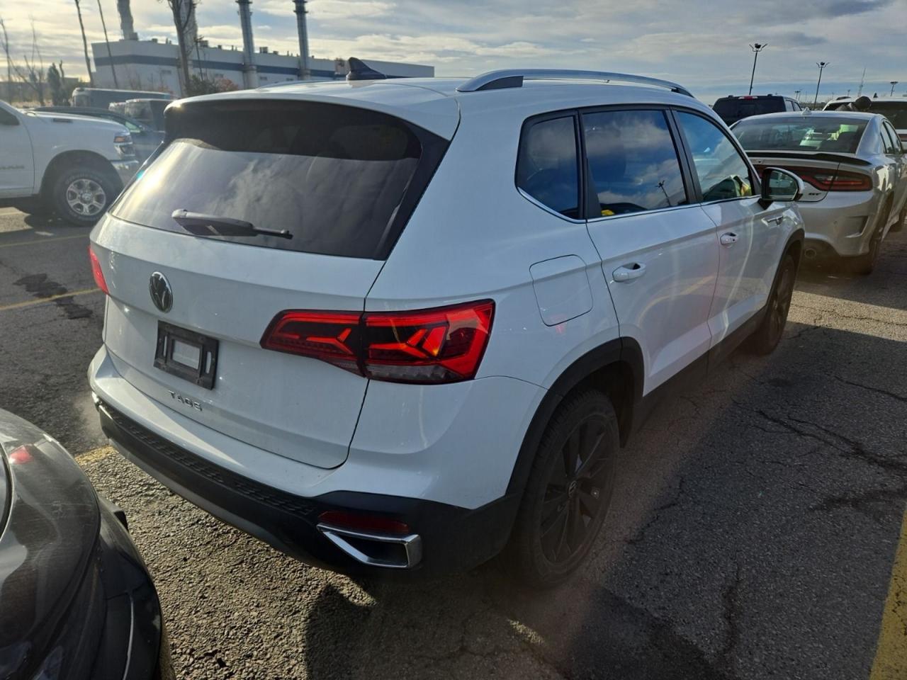 2024 Volkswagen Taos Comfortline Photo2