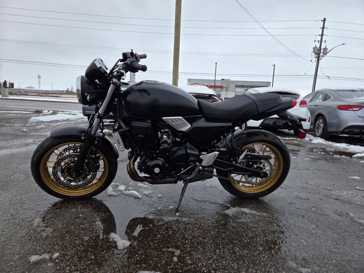 2024 Kawasaki Z1000 Z650RS ABS, ONLY 1000KMS, MODERN RETRO SPORT BIKE Photo2