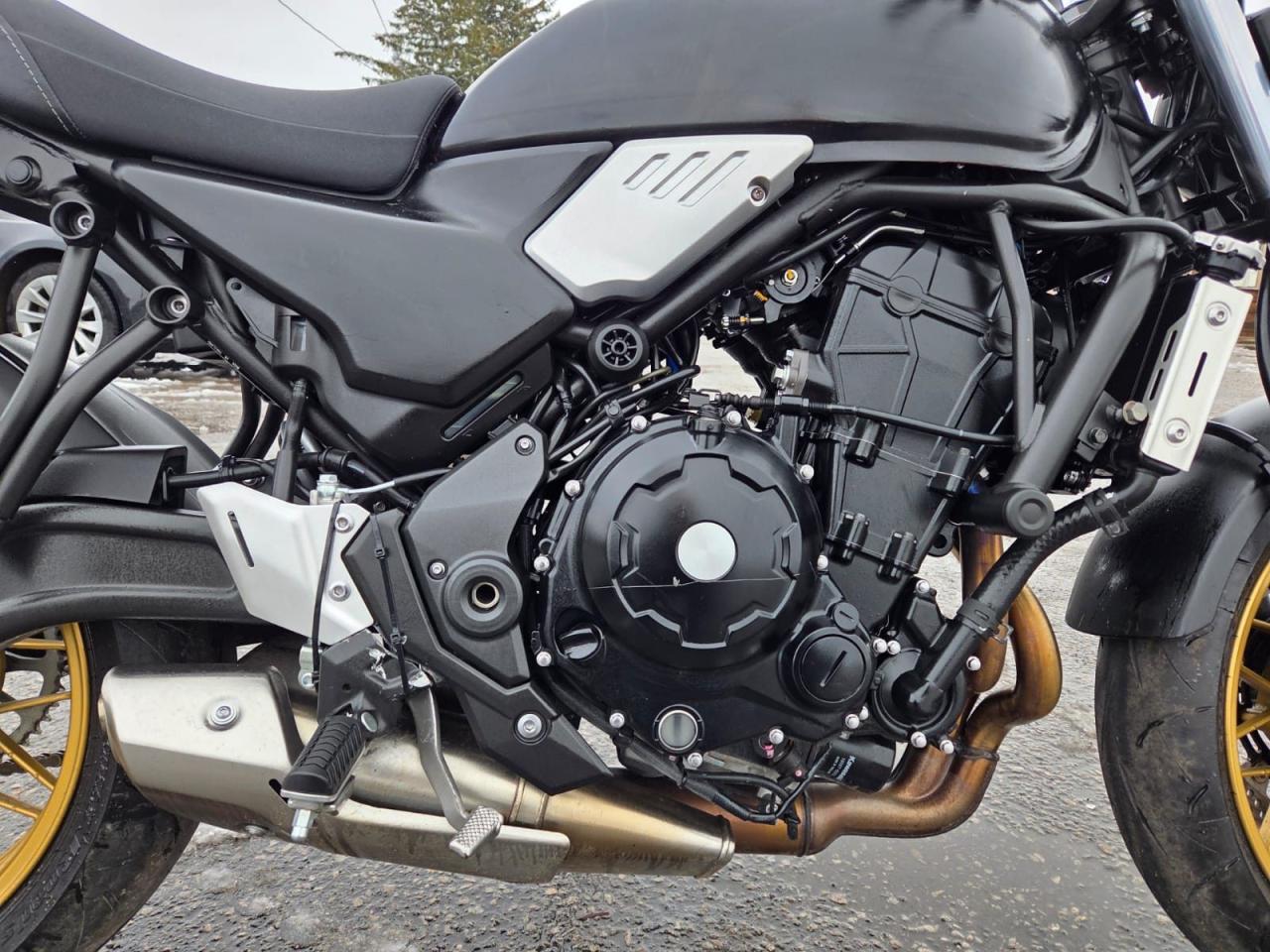 2024 Kawasaki Z1000 Z650RS ABS, ONLY 1000KMS, MODERN RETRO SPORT BIKE - Photo #8