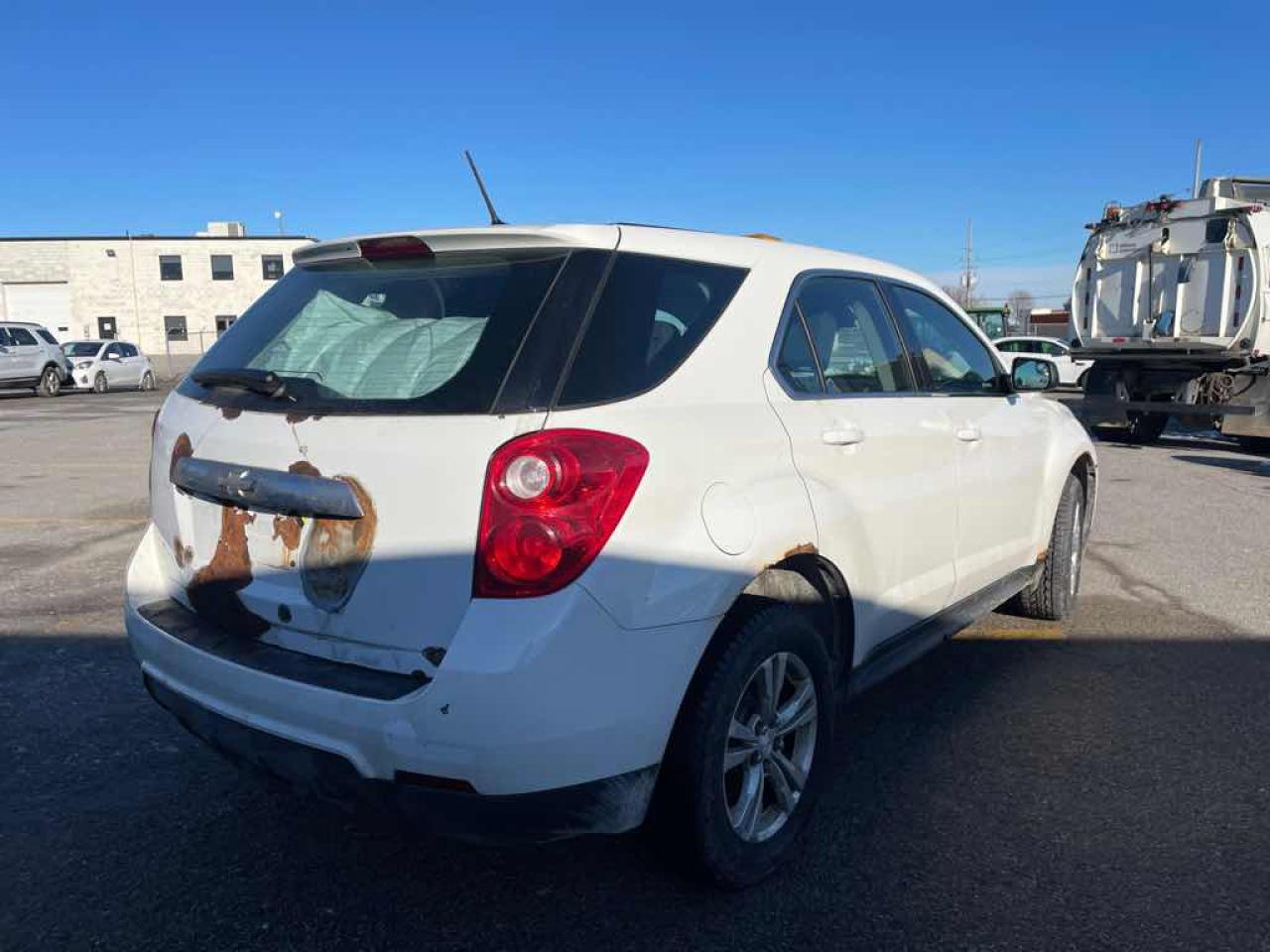 2014 Chevrolet Equinox LS - Photo #4