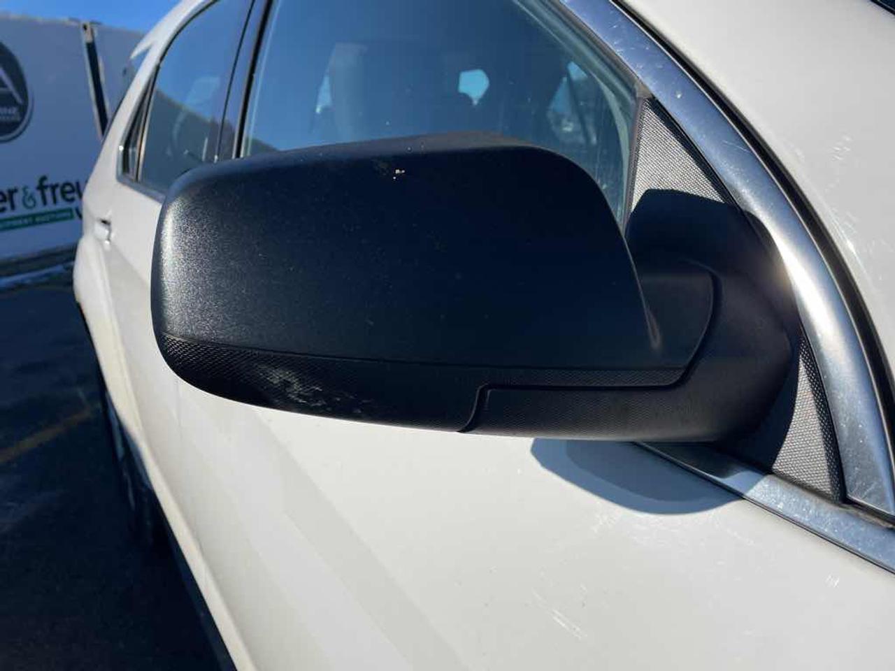 2014 Chevrolet Equinox LS Photo