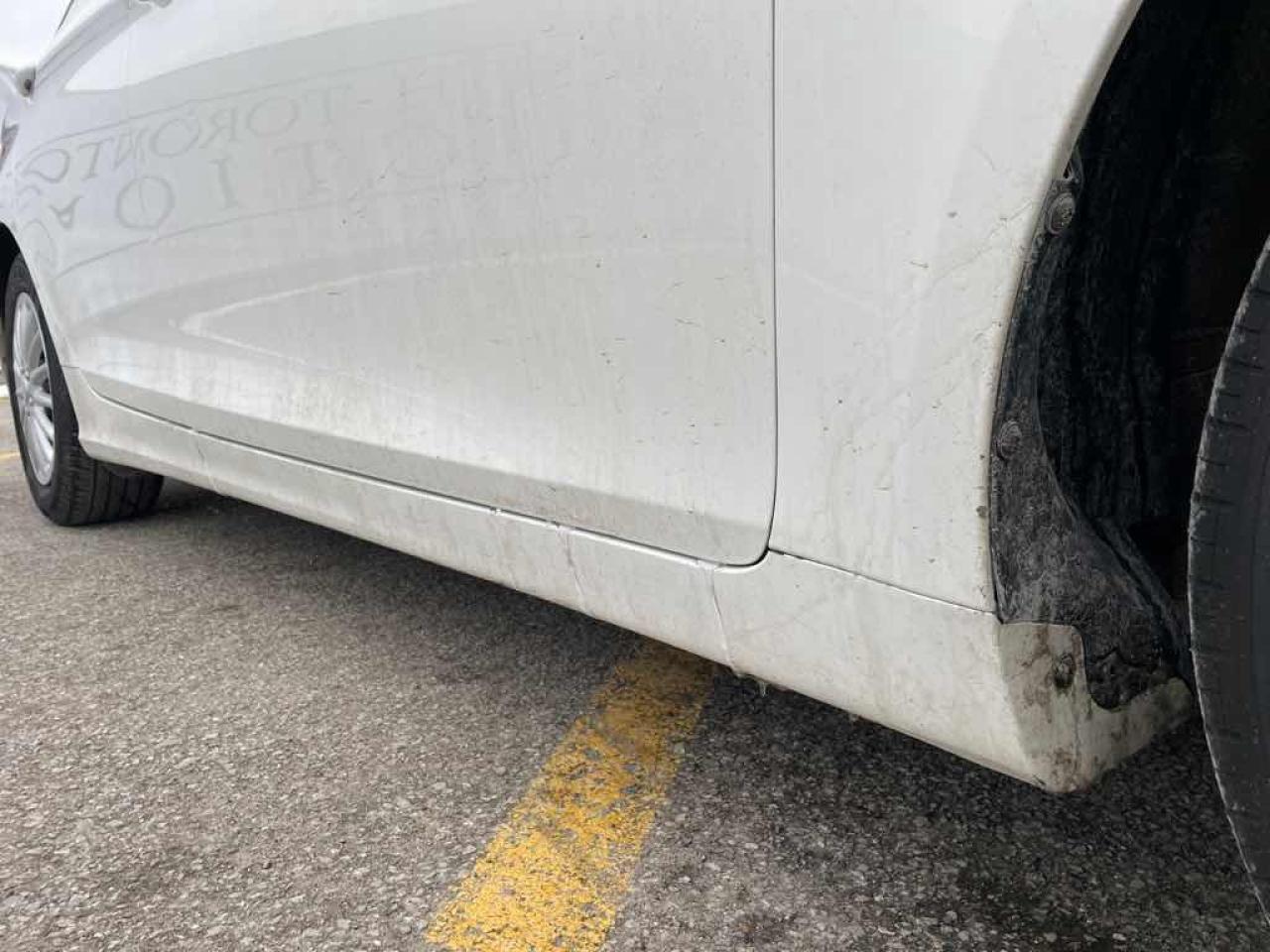 2013 HYUNDA SONATA GLS Photo