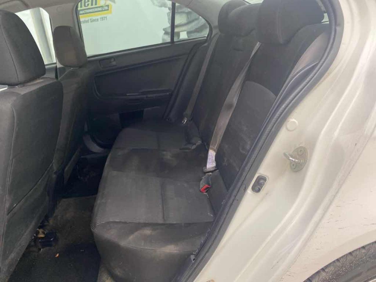 2012 Mitsubishi Lancer ES/ES SPORT - Photo #12