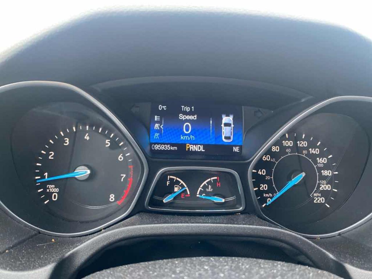 2015 Ford Focus SE - Photo #9