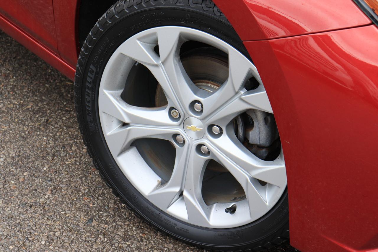 2018 Chevrolet Cruze Premier | Auto | Leather | Roof | Nav | Cam & More Photo