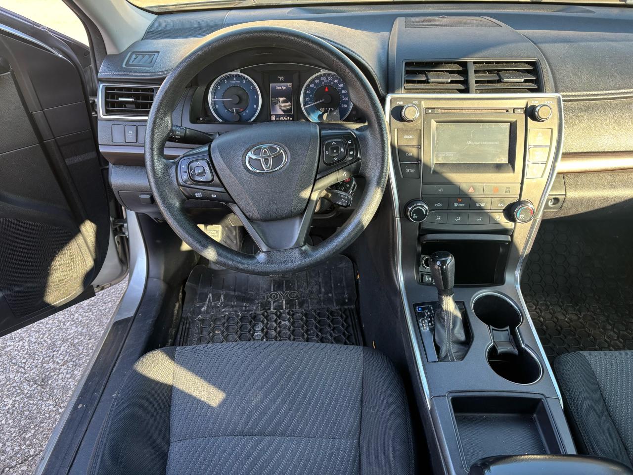 2017 Toyota Camry LE - Photo #3