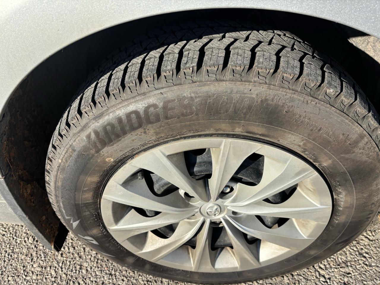 2017 Toyota Camry LE - Photo #10