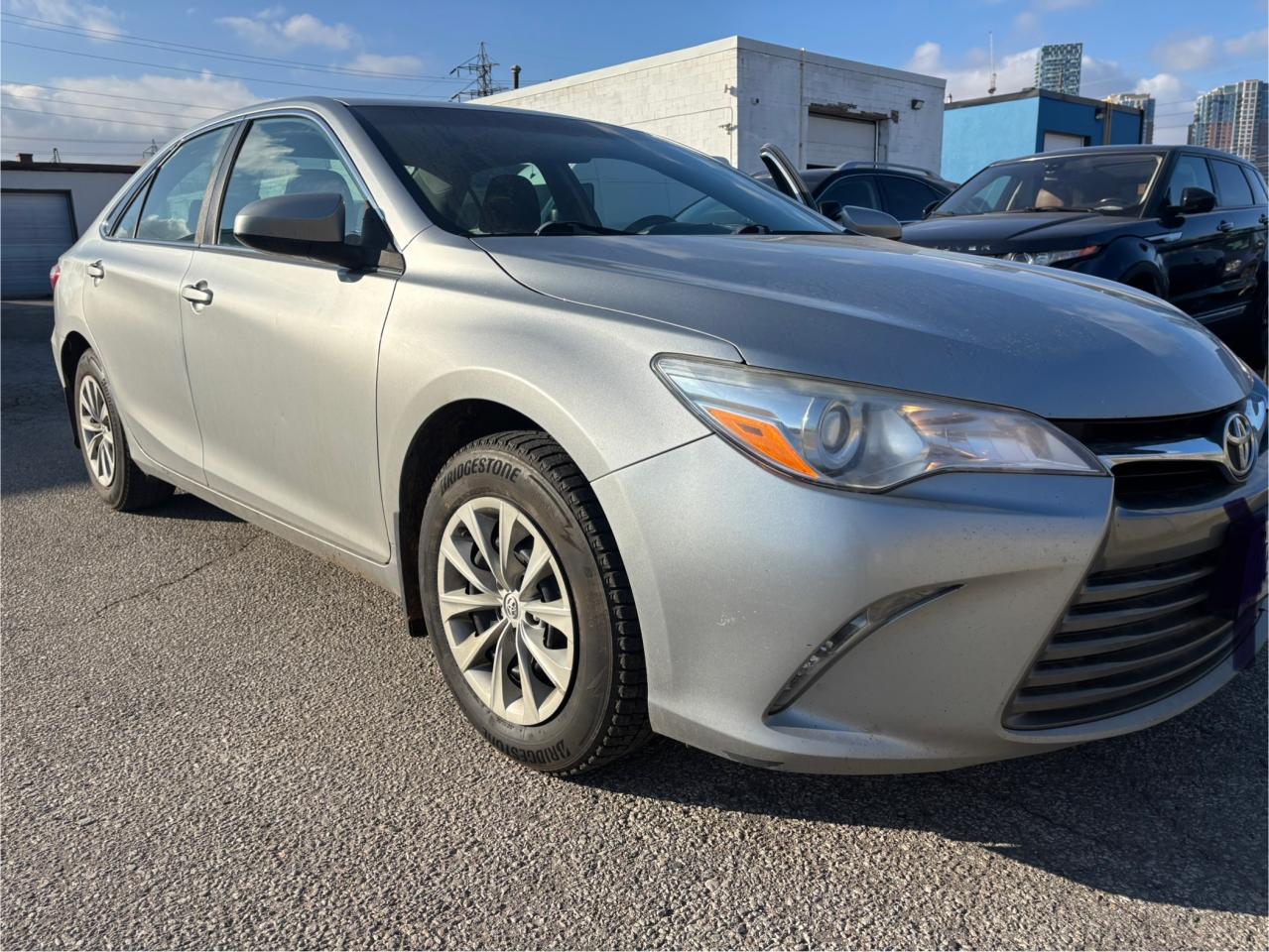 2017 Toyota Camry LE - Photo #1