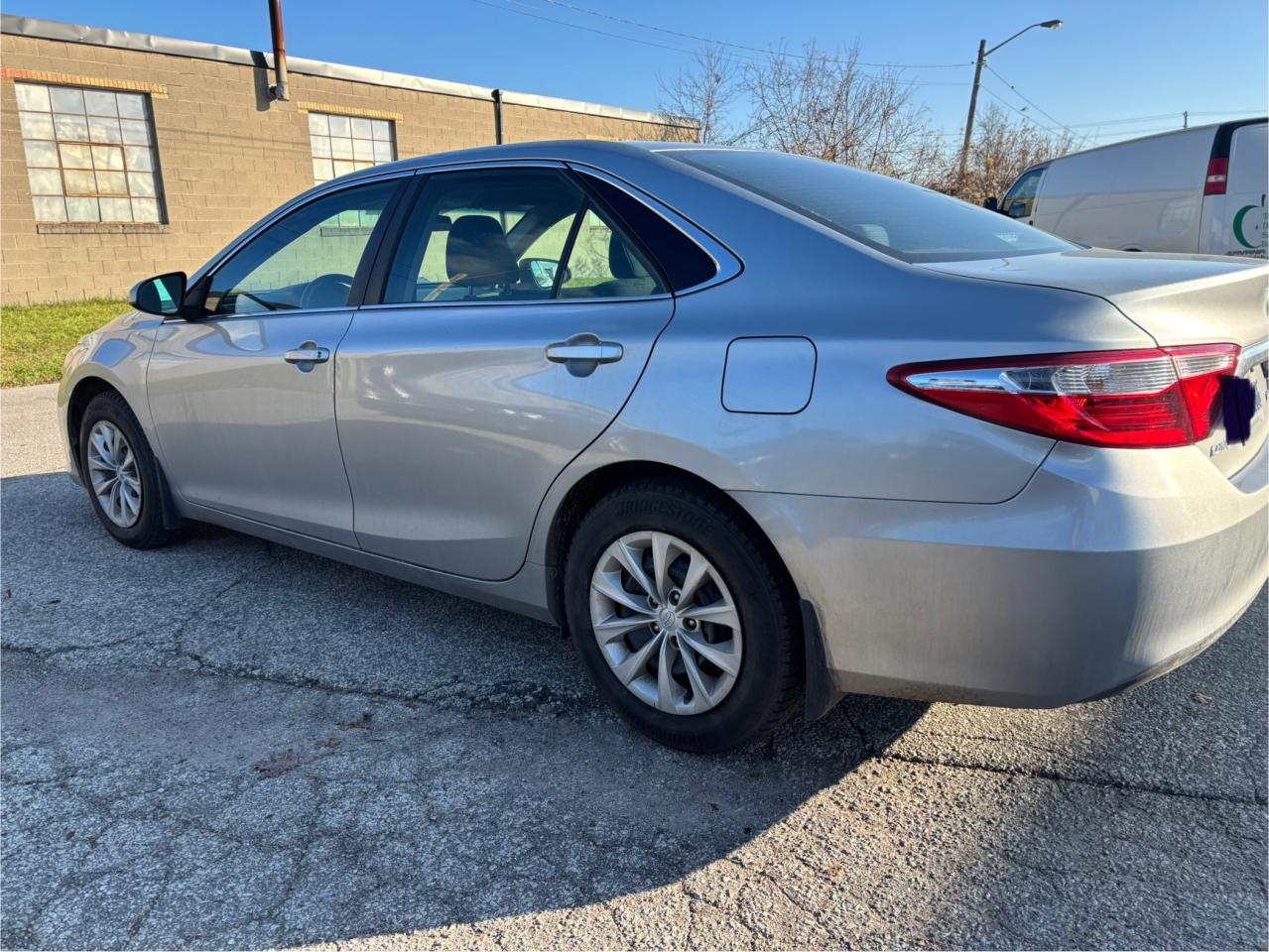 2017 Toyota Camry LE - Photo #2