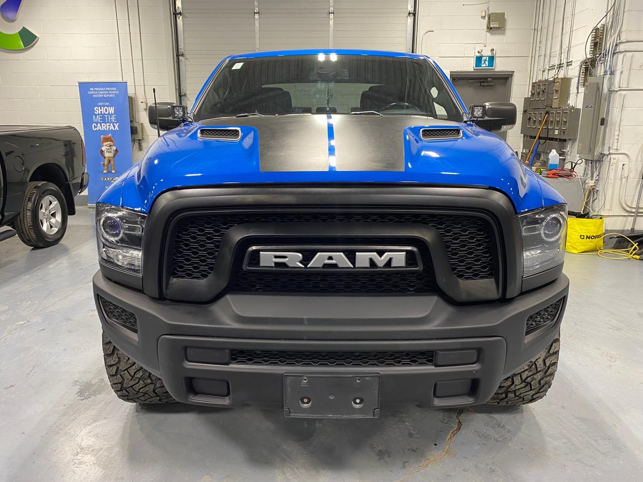 2021 RAM 1500 Classic WARLOCK 4X4 CREW CAB 5'7" BOX - Photo #8