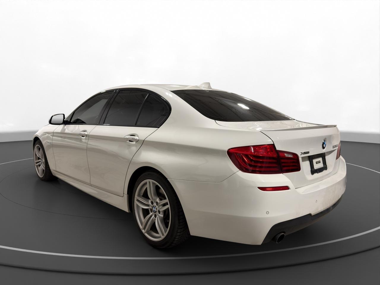 2016 BMW 5 Series 535i xDrive - Photo #5