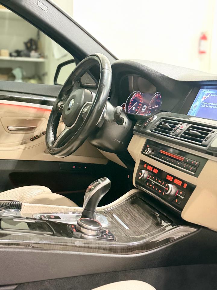 2016 BMW 5 Series 535i xDrive Photo