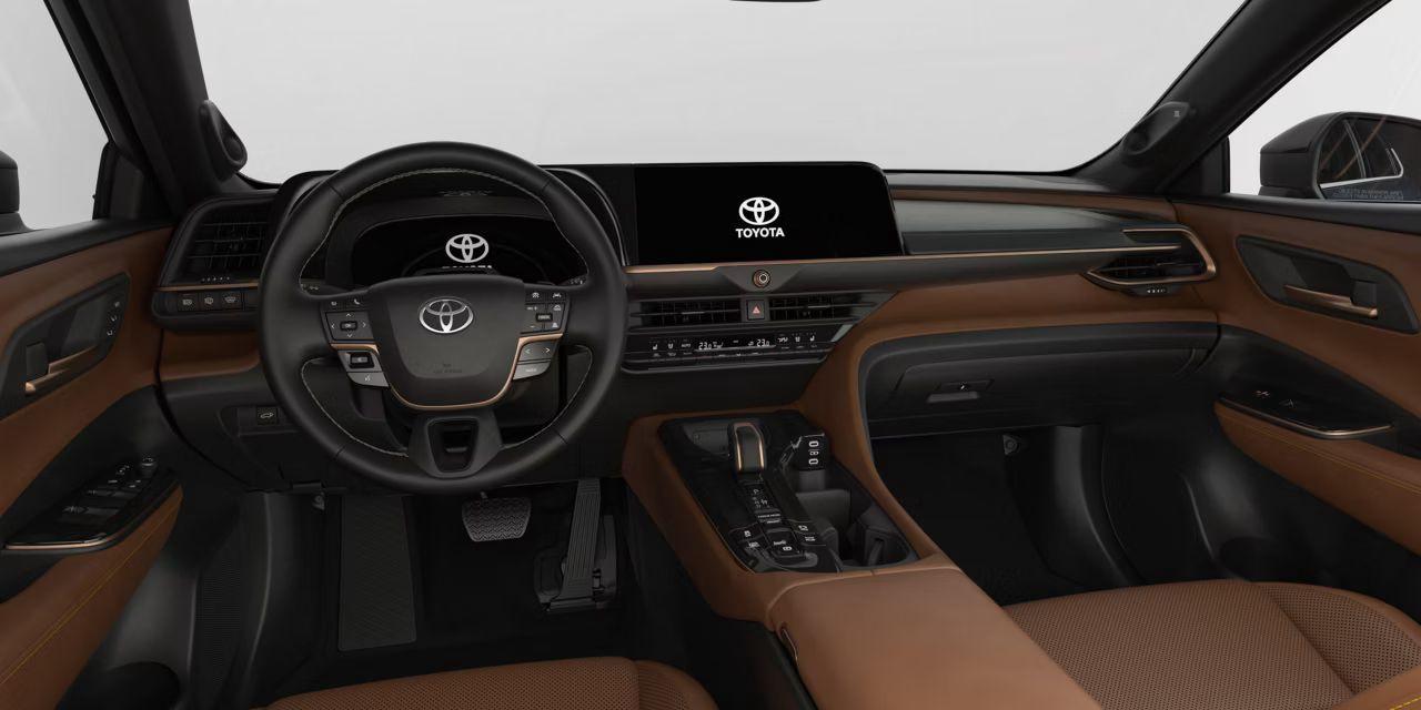 2026 Toyota Crown Signia LIMITED ADVANCED TECHNOLOGY PACKAGE Photo