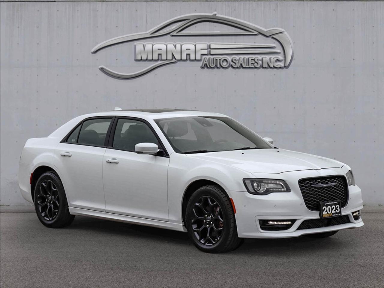 2023 Chrysler 300 300 Touring L AWD Photo