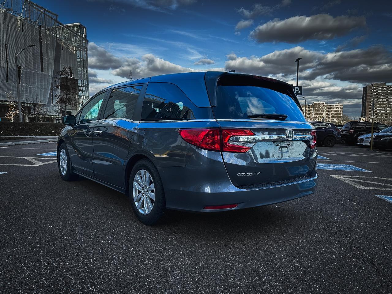 2019 Honda Odyssey LX | NO ACCIDENTS | CLEAN CARFAX | Photo