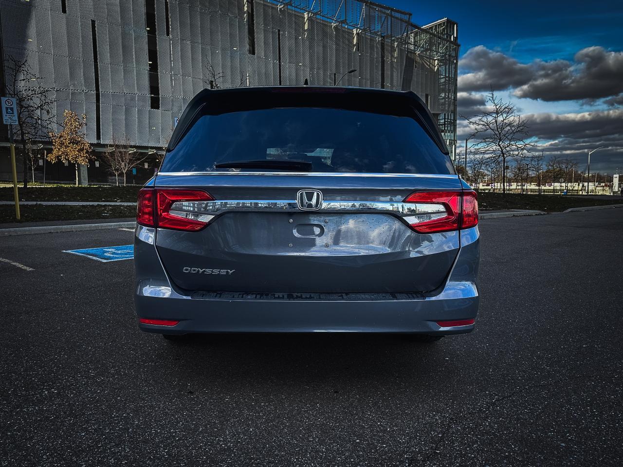 2019 Honda Odyssey LX | NO ACCIDENTS | CLEAN CARFAX | Photo