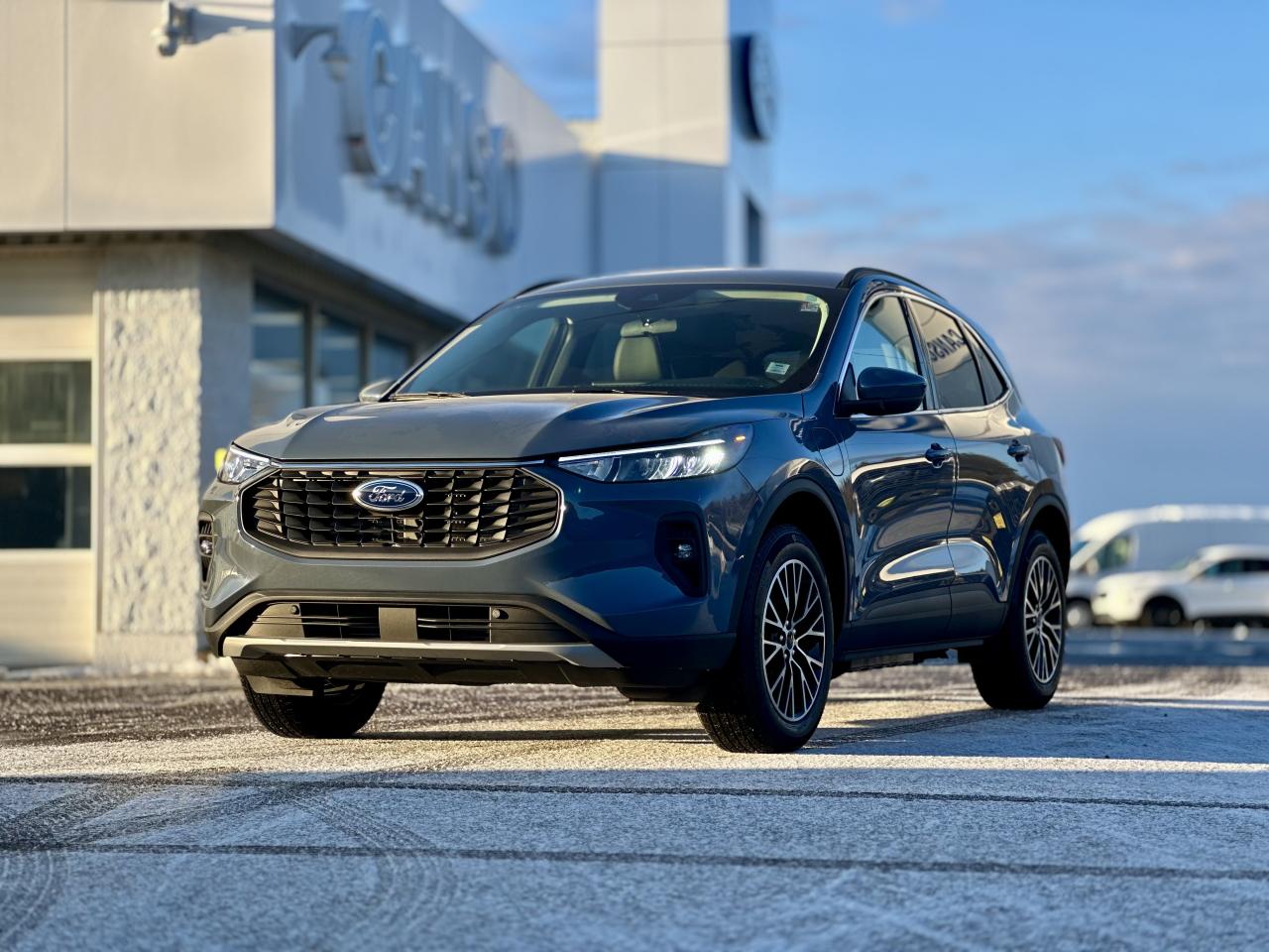 2026 Ford Escape PHEV FWD Photo2