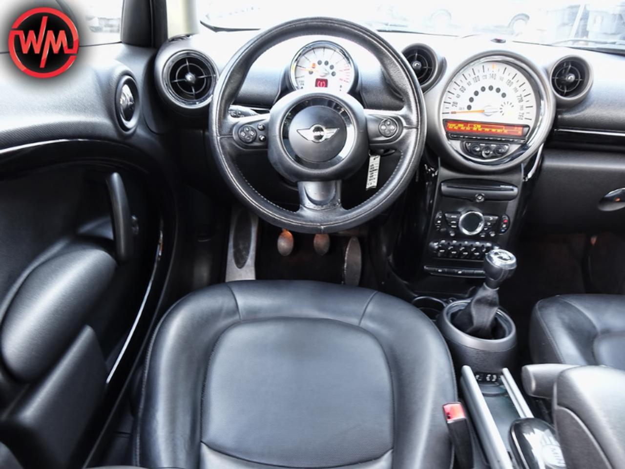 2012 MINI Cooper Countryman 6 SPEED MANUAL*LEATHER*MOON ROOF*BT*HEATED SEATS Photo