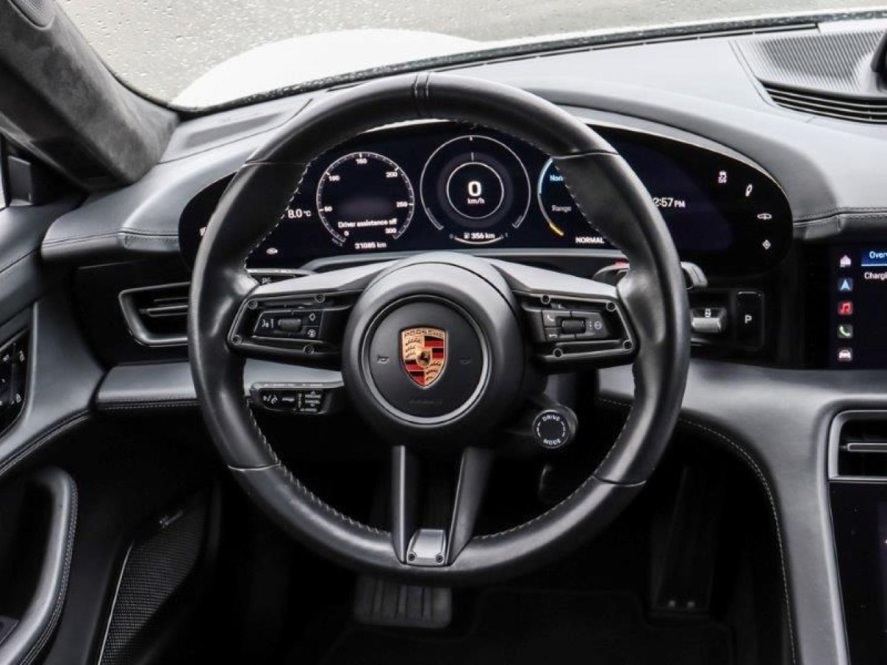 2020 Porsche Taycan TURBO Photo