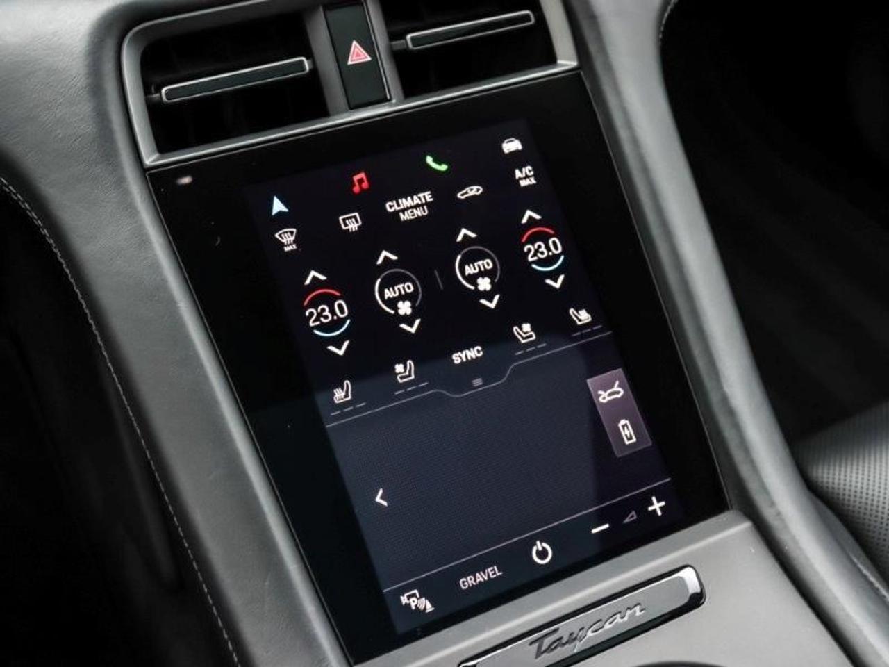 2020 Porsche Taycan TURBO Photo