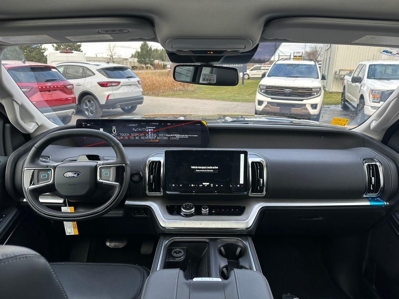 2025 Ford Expedition Platinum Max 4X4 Photo