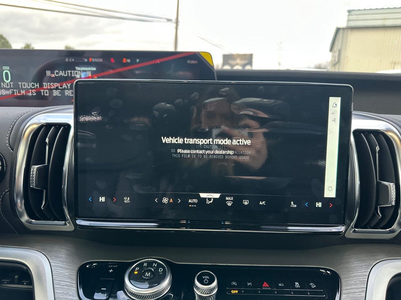 2025 Ford Expedition Platinum Max 4X4 Photo