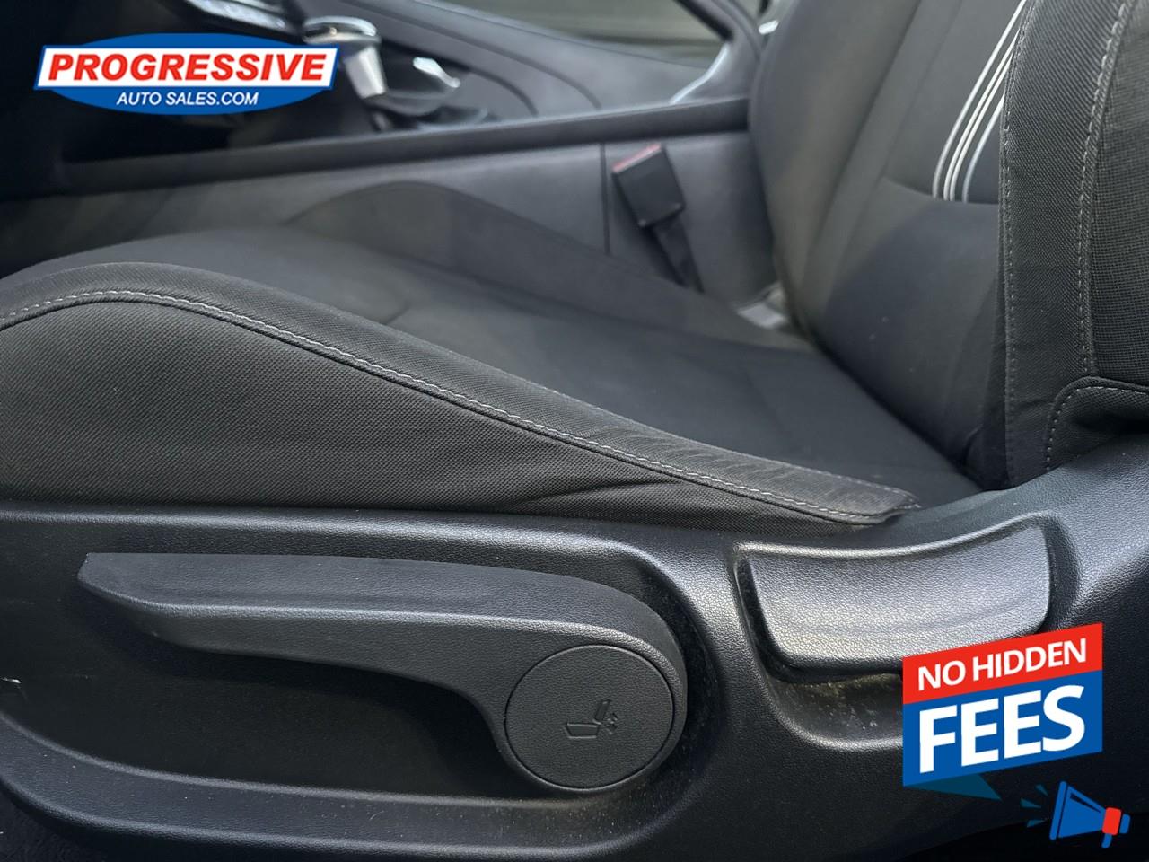 2023 Hyundai Elantra Preferred Photo