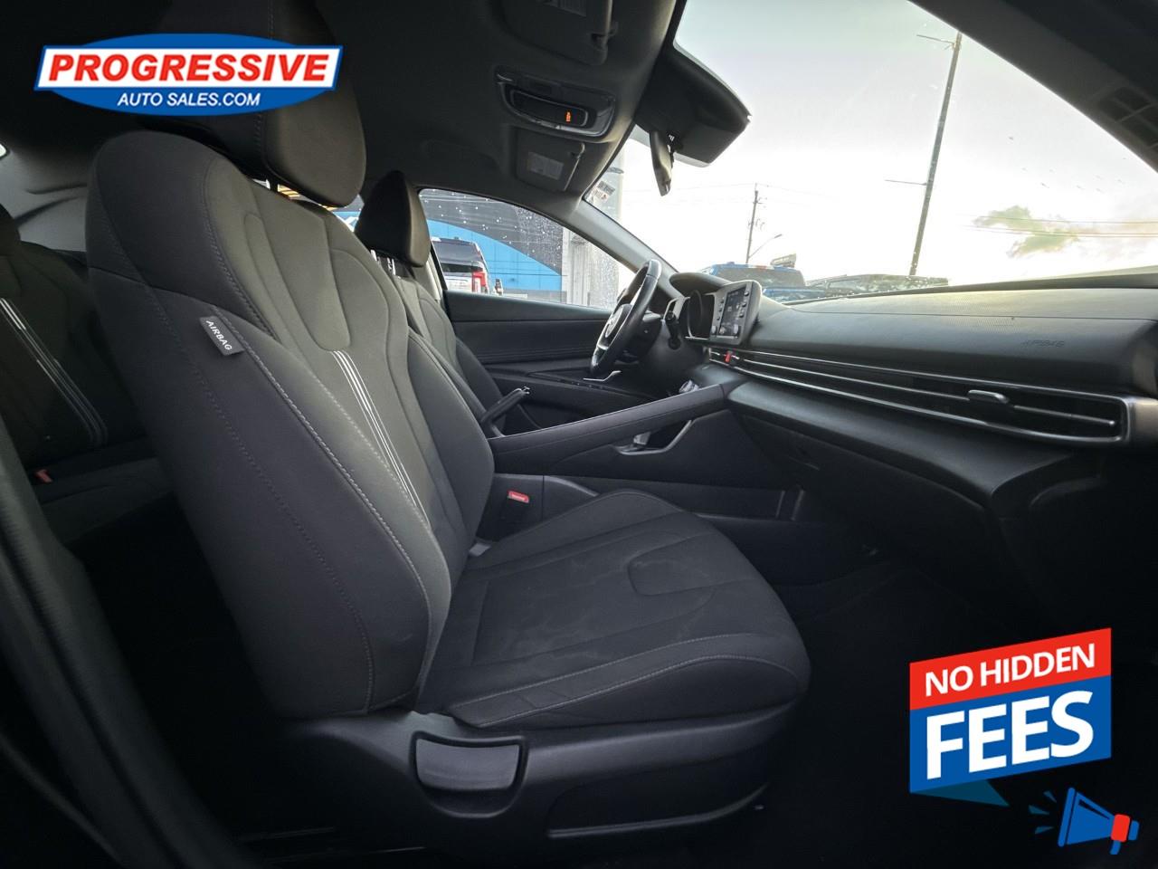 2023 Hyundai Elantra Preferred Photo