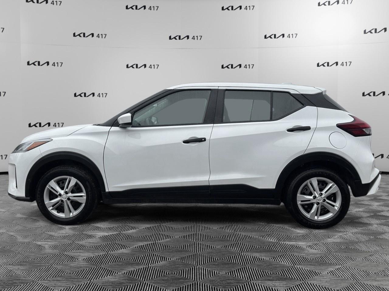 2025 Nissan Kicks Play S FWD Photo