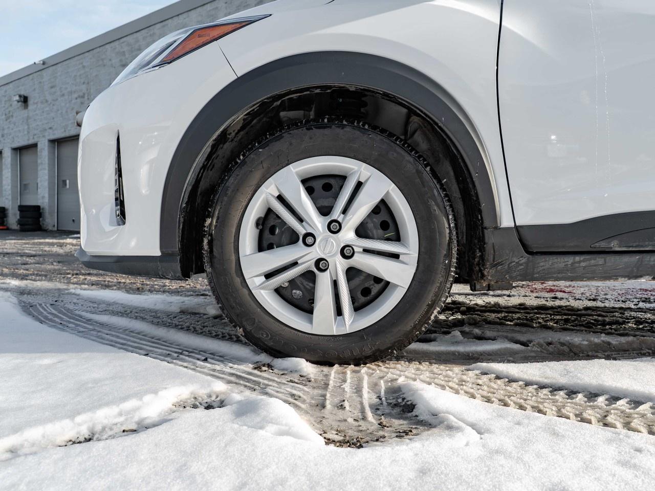 2025 Nissan Kicks Play S FWD Photo