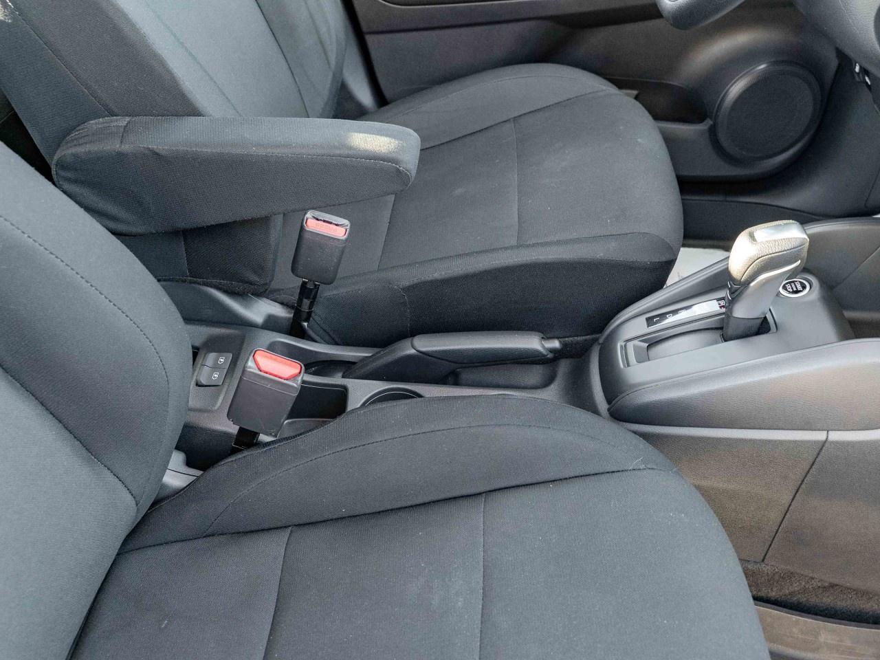 2025 Nissan Kicks Play S FWD Photo