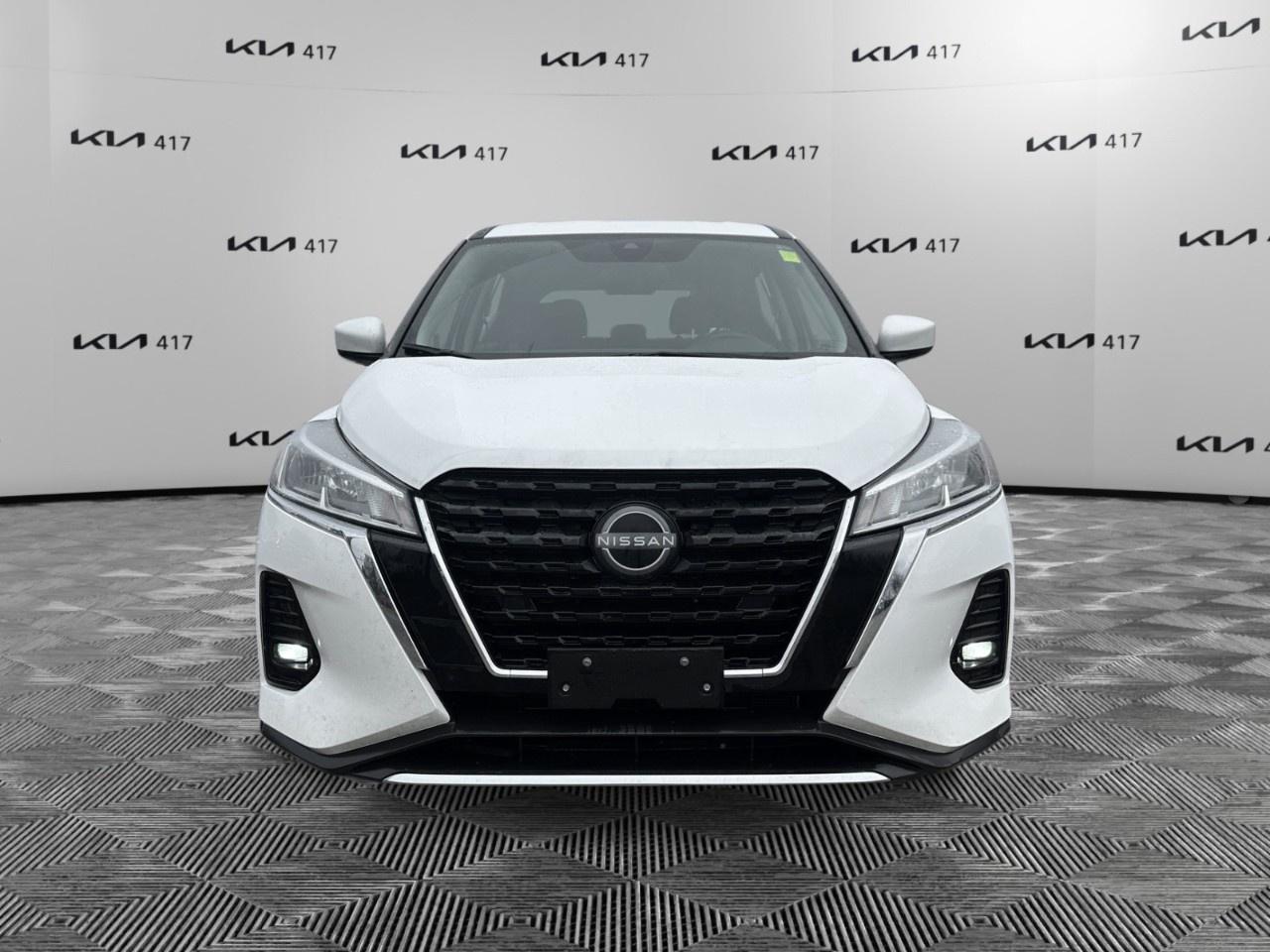 2025 Nissan Kicks Play S FWD Photo