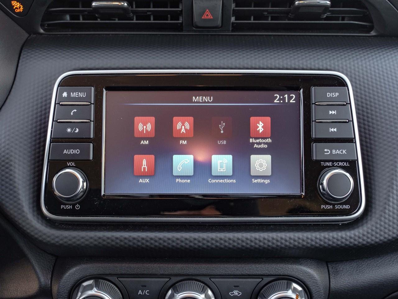 2025 Nissan Kicks Play S FWD Photo