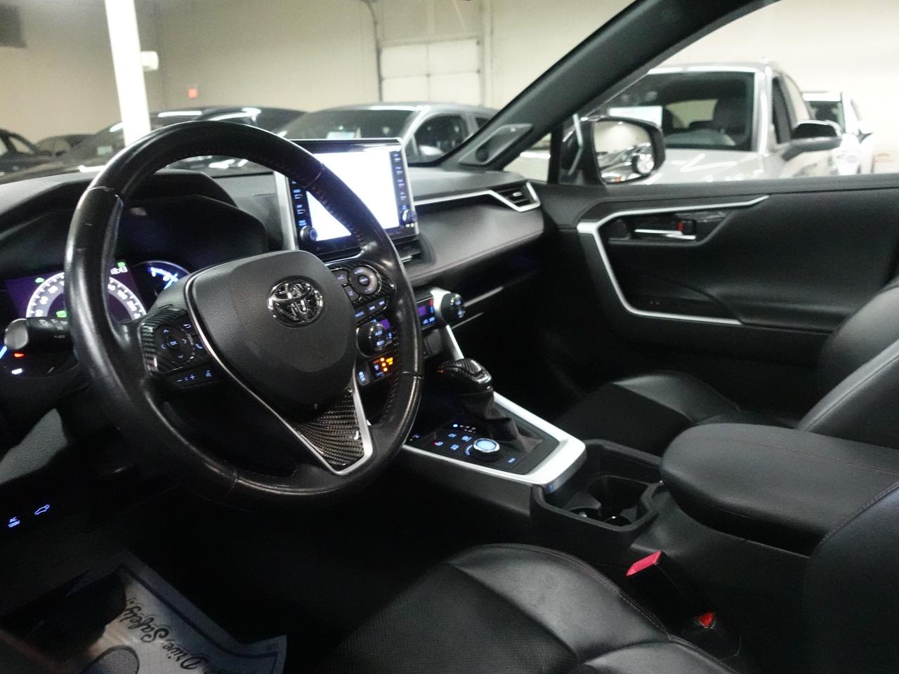 2021 Toyota RAV4 PRIME XSE | PHEV | AWD | Nav | Panoroof | CarPlay