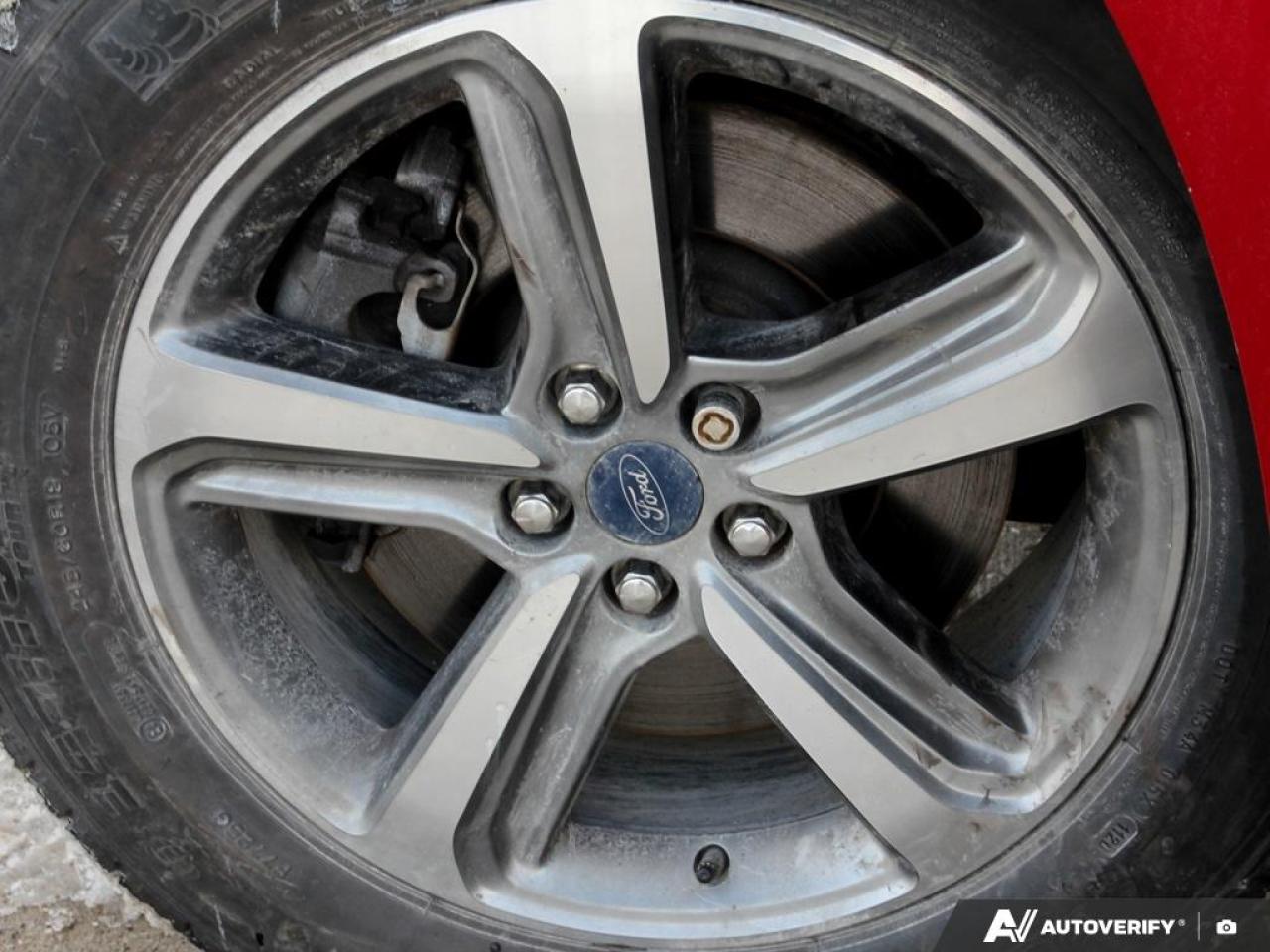 2020 Ford Edge SEL Navigation & Moonroof Photo