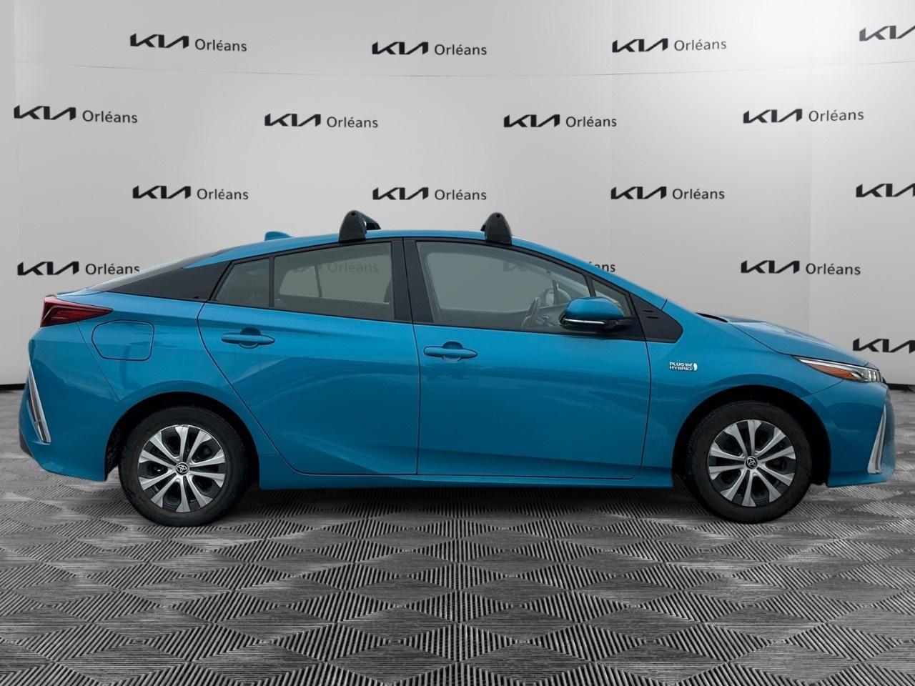 2022 Toyota Prius PRIME Photo