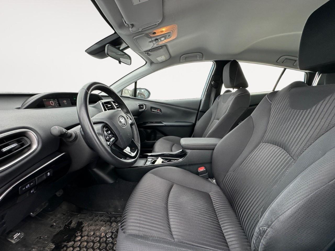 2022 Toyota Prius PRIME Photo