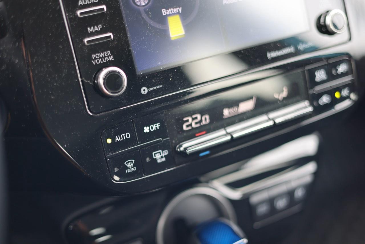 2022 Toyota Prius PRIME Photo