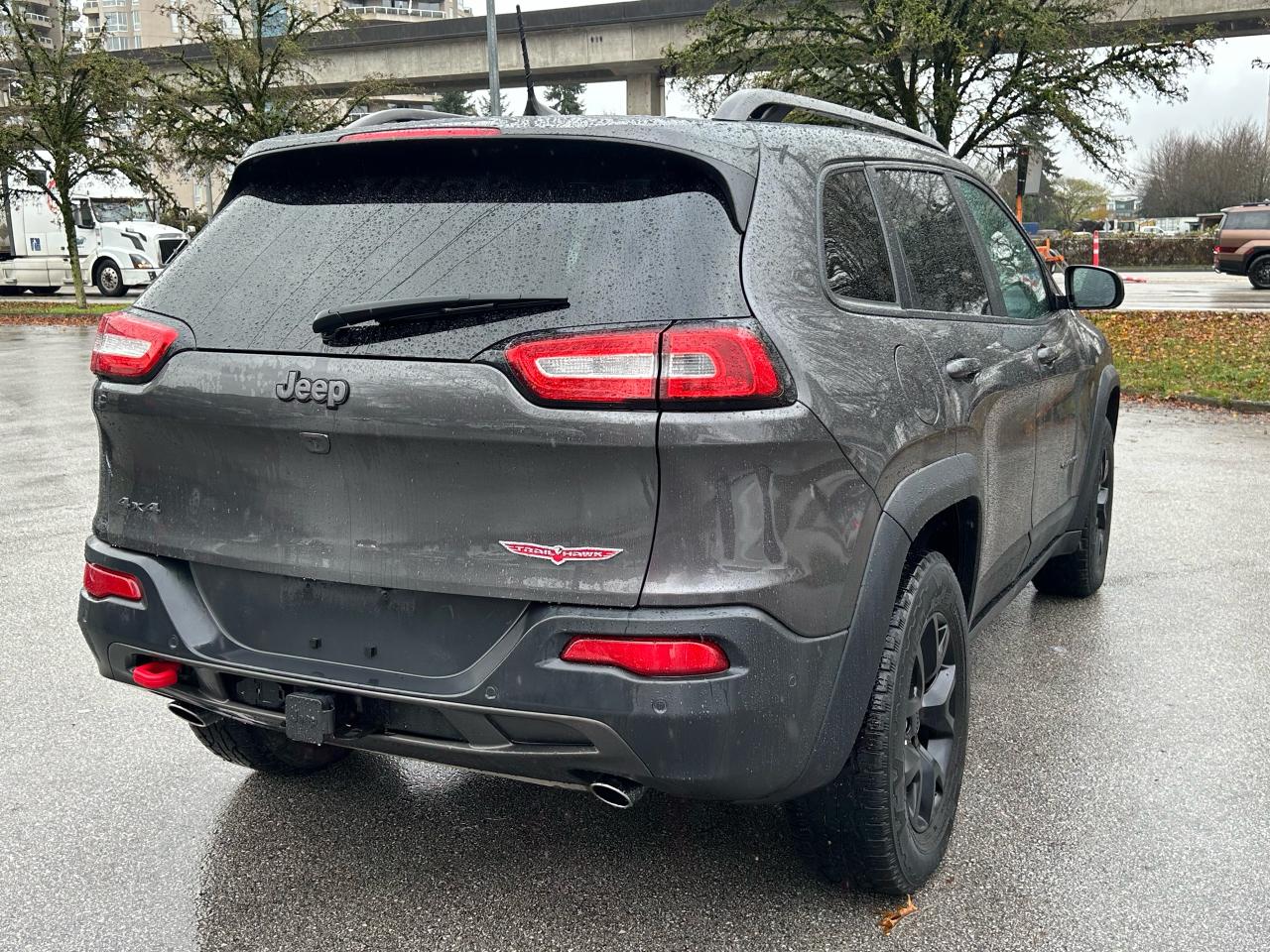 2016 Jeep Cherokee Trailhawk - Photo #6