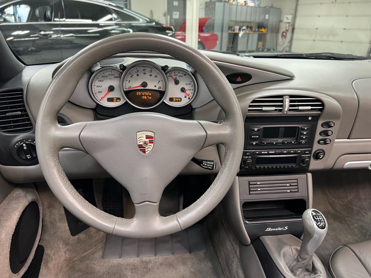 2003 Porsche Boxster S Photo