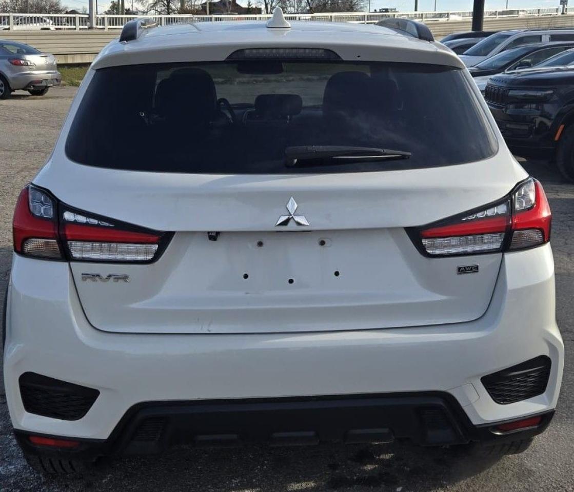 2021 Mitsubishi RVR GT / LEATHER / ROOF / NO ACCIDENTS Photo