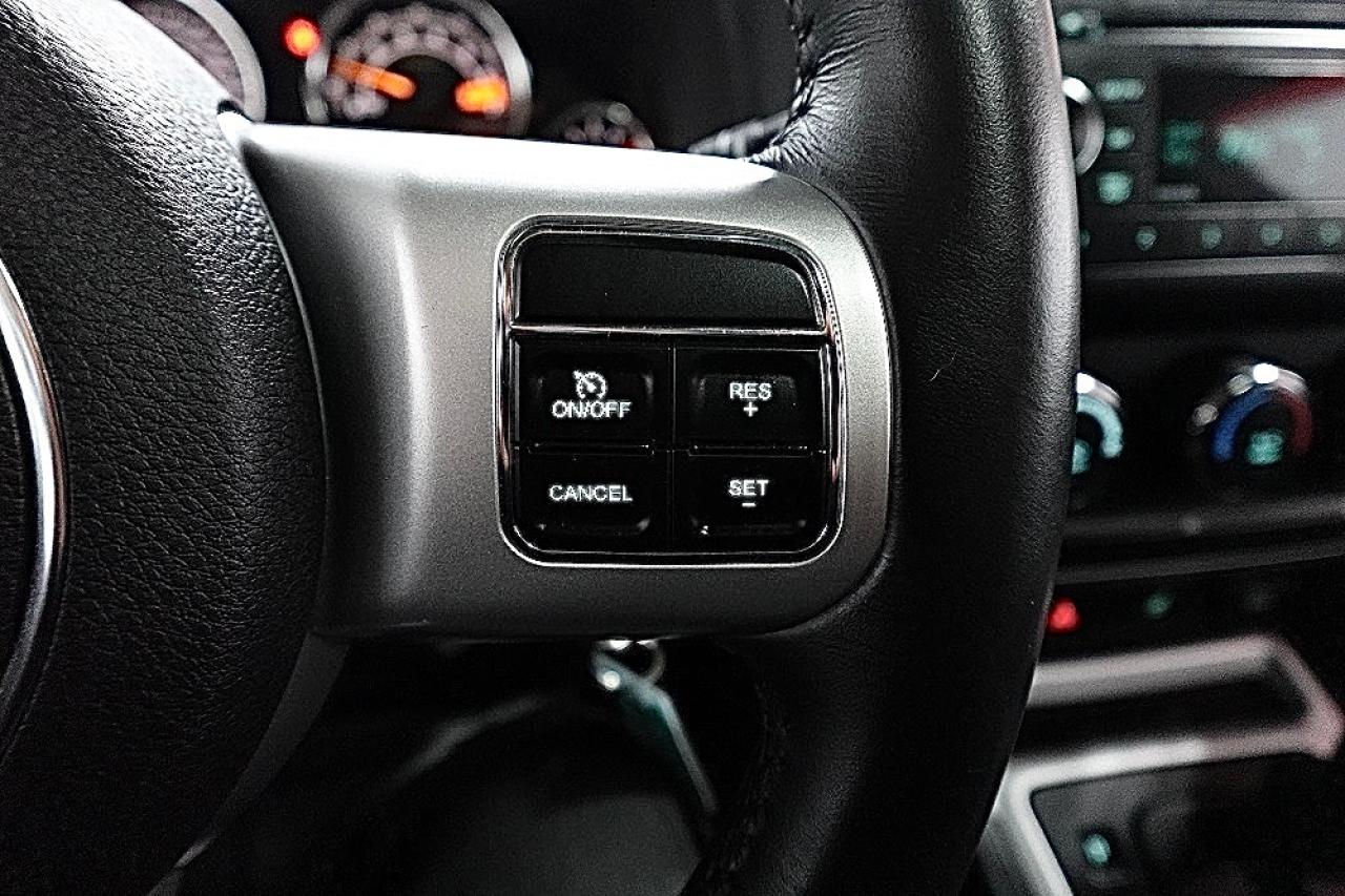 2016 Jeep Compass HIGH ALTITUDE ,ALL SERVICE RECORDS,ONE OWNER,4X4 Photo