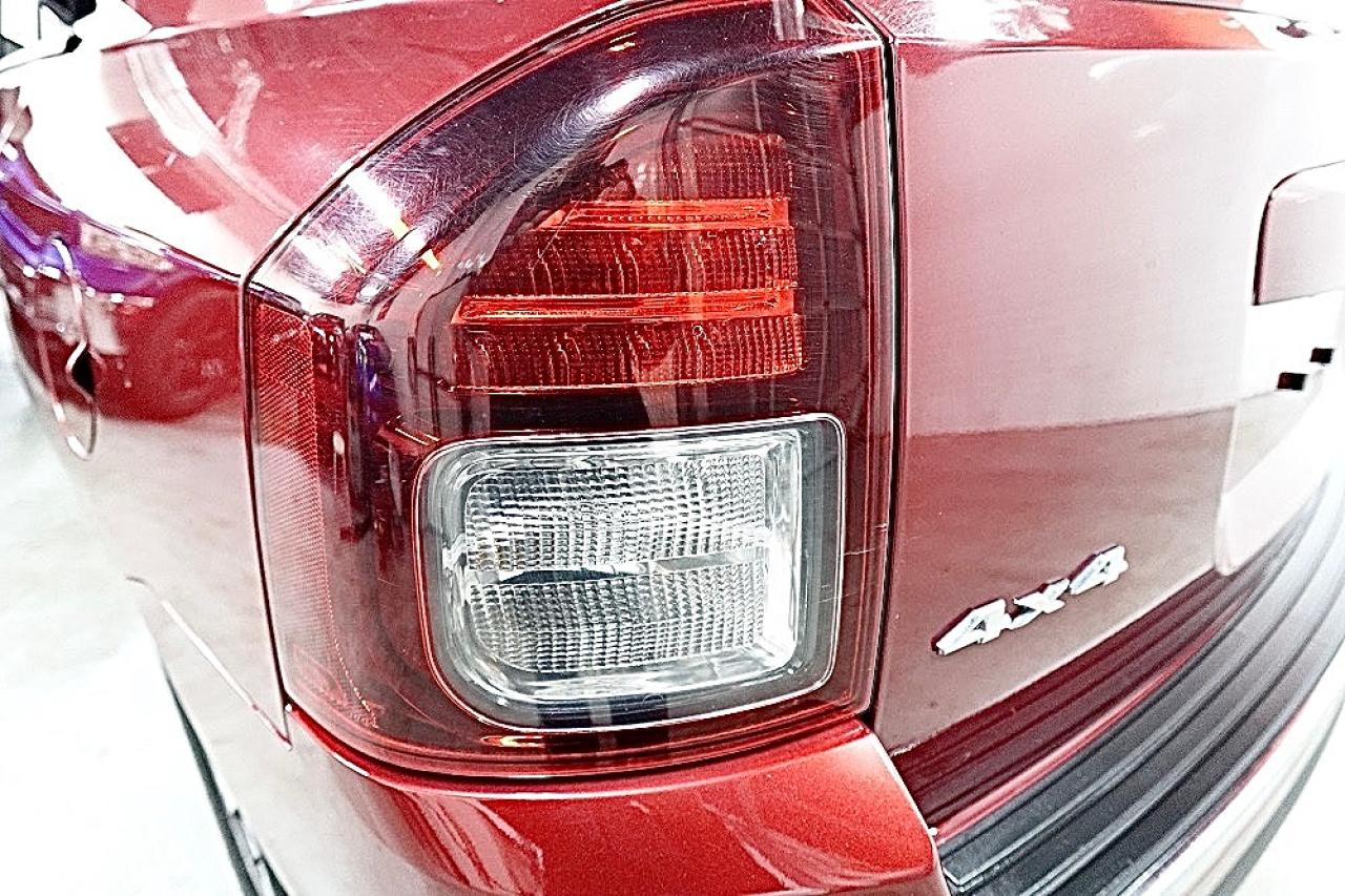 2016 Jeep Compass HIGH ALTITUDE ,ALL SERVICE RECORDS,ONE OWNER,4X4 Photo