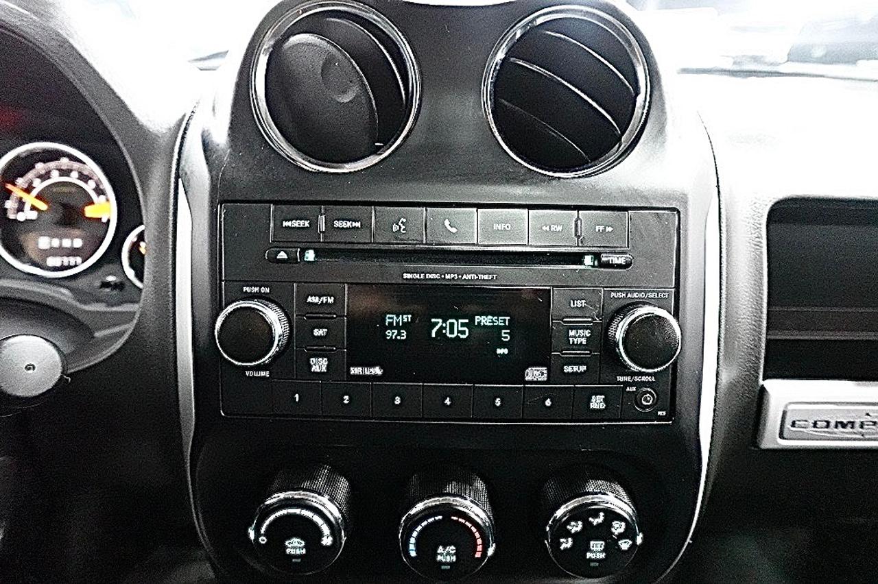 2016 Jeep Compass HIGH ALTITUDE ,ALL SERVICE RECORDS,ONE OWNER,4X4 Photo